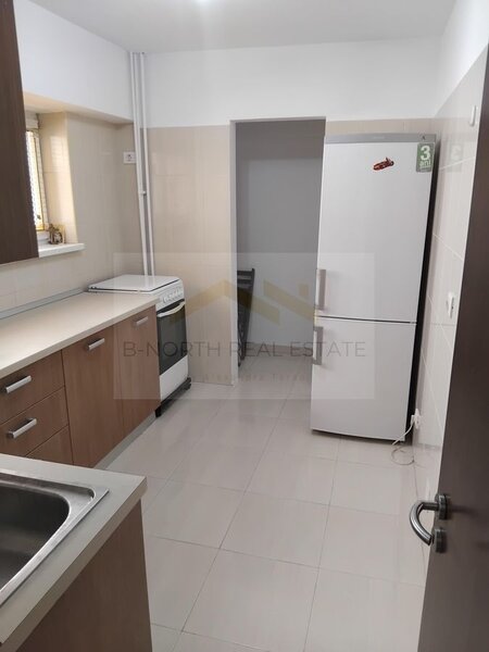 Piata Unirii  Fantani Apartament 3 camere de inchiriat  Ideal birou